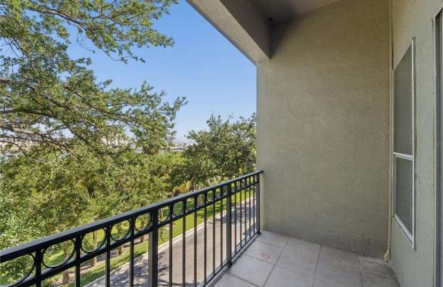 752 CORAL REEF Drive Gallery 3