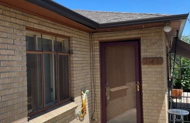 2 Bedroom Townhouse in the heart of Tennyson! photos photos 2 Bedroom Townhouse in the heart of Tennyson! photos photos
