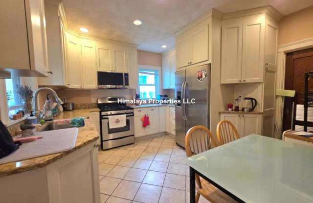 35 Saint Clements Rd. Gallery 1