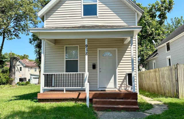 918 S 4th St - 918 South 4th Street, Terre Haute, IN 47807
