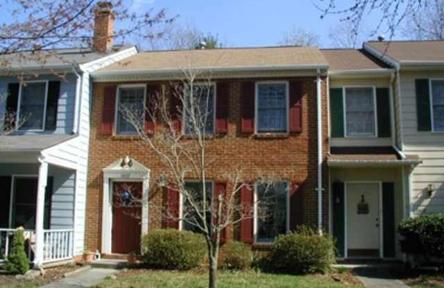 1402 Minor Ridge Court photos photos
