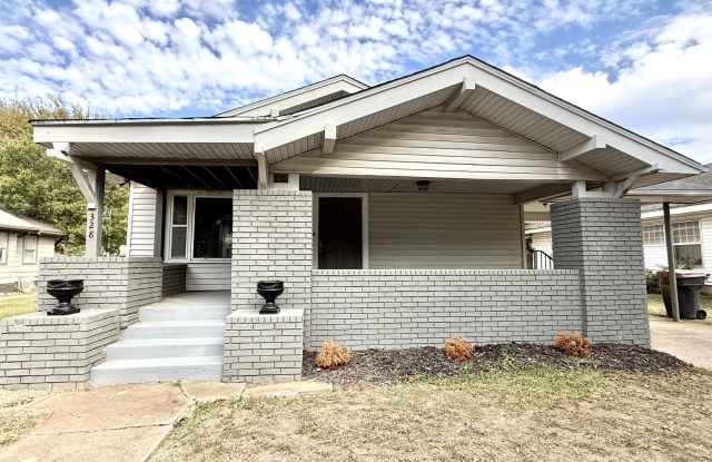 328 I Street Southwest - 328 I Street Southwest, Ardmore, OK 73401 328 I Street Southwest - 328 I Street Southwest, Ardmore, OK 73401