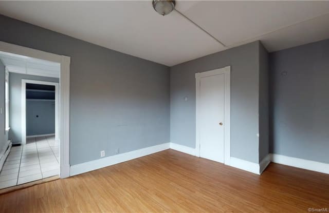 499 Zion Street Gallery 3
