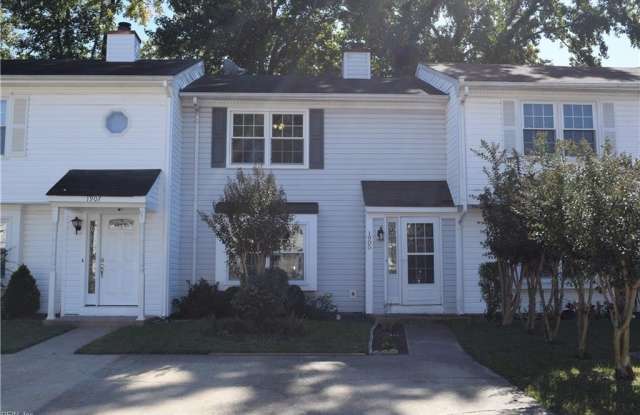 1905 Devonwood Common - 1905 Devonwood Common, Chesapeake, VA 23320