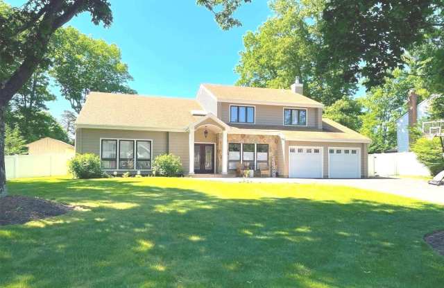 27 Jill Drive - 27 Jill Drive, Commack, NY 11725