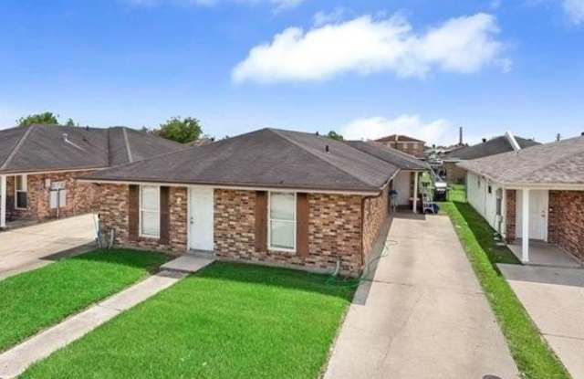 9104 AMOUR Drive photos photos