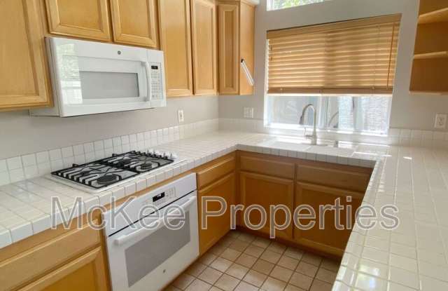 7731 Hazard Center Drive Gallery 4