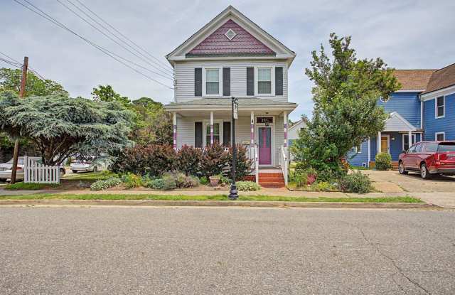 Charming Victorian Home in Historic Pasture Point – Downtown Hampton photos photos Charming Victorian Home in Historic Pasture Point – Downtown Hampton photos photos
