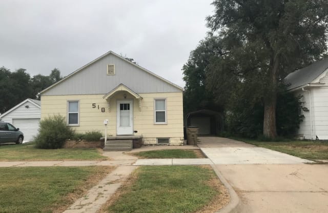 518 E. 4th - 518 East 4th Street, Hoisington, KS 67544