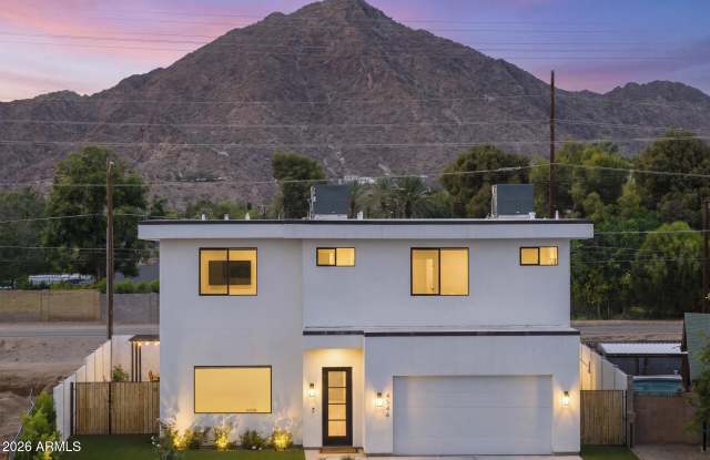 4546 E CAMPBELL Avenue Gallery 1