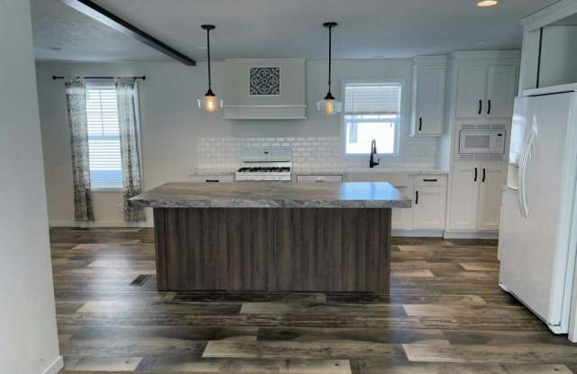 25638 Baltusrol Drive Gallery 4