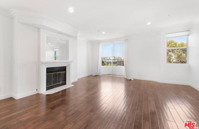 1931 Glendon Ave - 1931 Glendon Avenue, Los Angeles, CA 90025