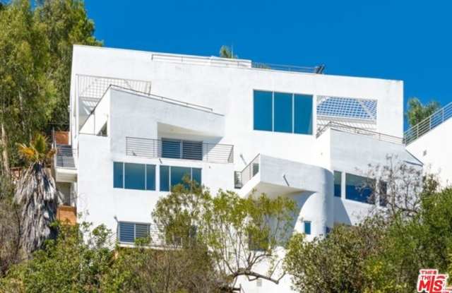 3624 AVENIDA DEL SOL - 3624 Avenida Del Sol, Los Angeles, CA 91604