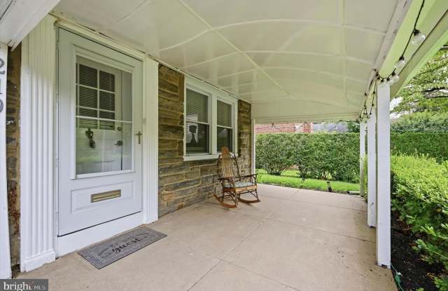 219 CROSSHILL Road Gallery 4