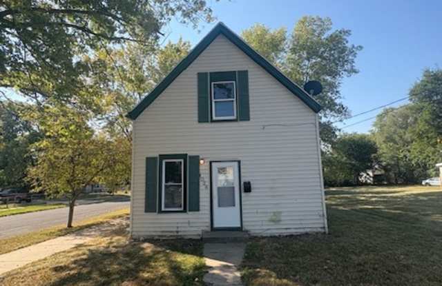 2 bedroom / 2 bathroom signal family home in Peoria photos photos