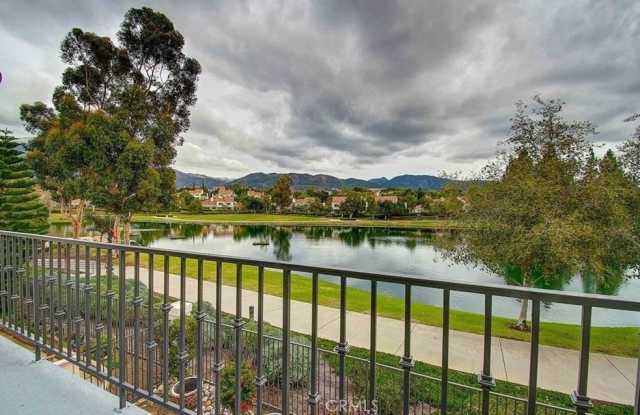 32 Vista Lago Gallery 2