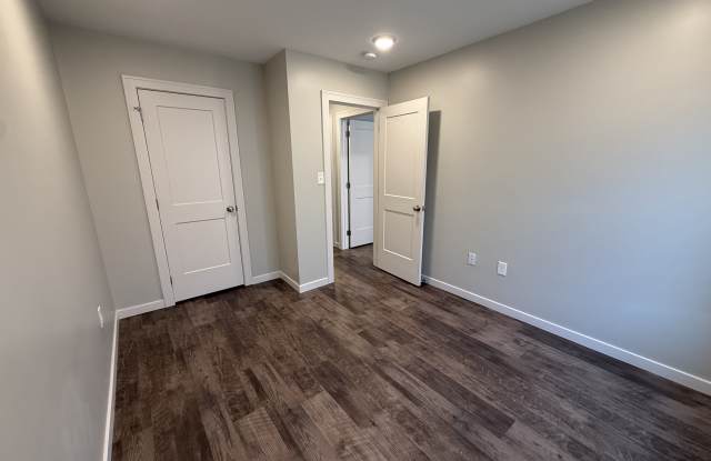 405 Creekview Drive Gallery 3