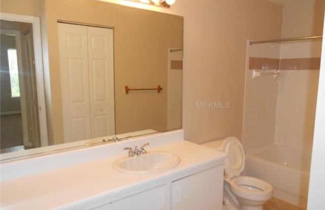5621 Pinnacle Heights #204 Gallery 4