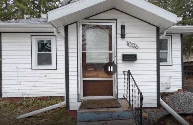 1006 Monroe St in Wausau! 2 Bedroom, 1 Bathroom Single Family Home photos photos