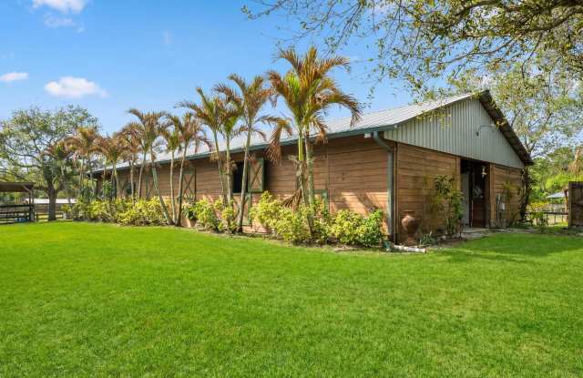 12440 Tangerine Boulevard photos photos