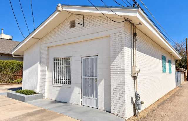 612 Noble Street Gallery 3