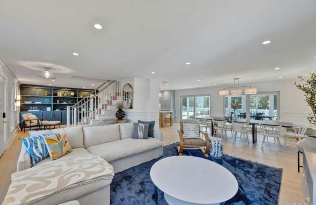 110 Sleepy Hollow Lane Gallery 4