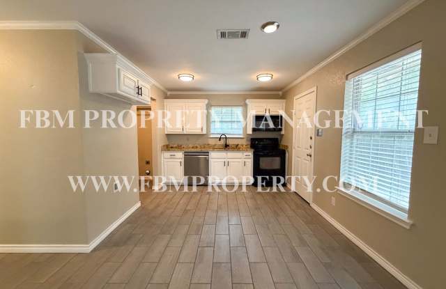 121 N 24th St, Unit 2 - Cozy 2 Bedroom, 1 Bathroom Duplex in Corsicana, TX! Gallery 3