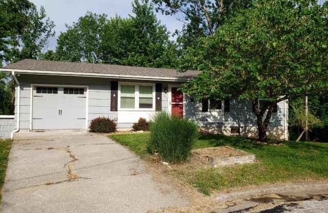 2516 Brookside Court Gallery 3