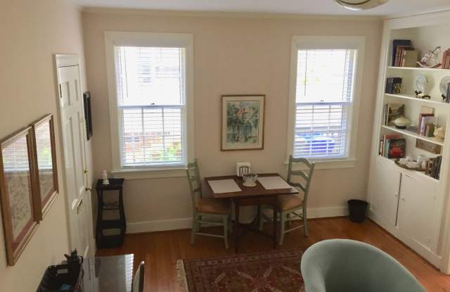 65 1/2 Lenwood Blvd. Gallery 4