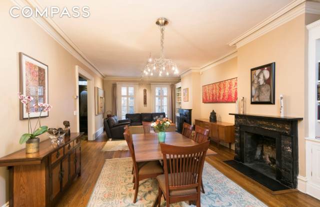 120 East 92nd Street Gallery 3