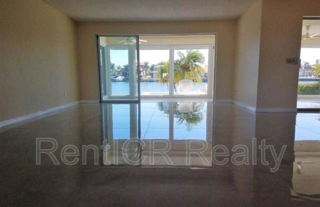 2507 Bayshore Dr Gallery 2