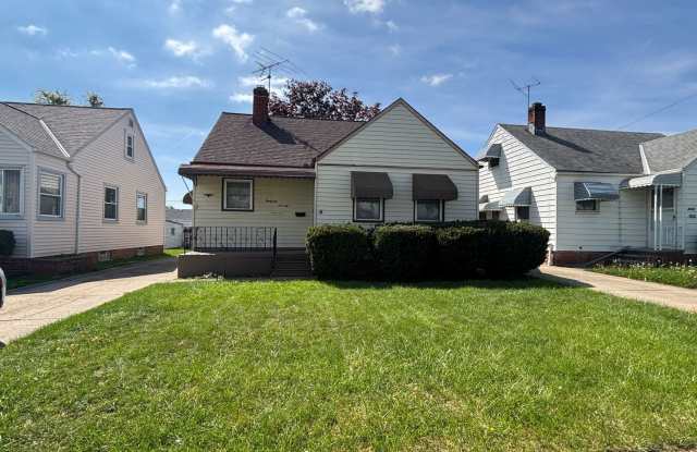 Updated 3-bedroom bungalow - 4670 E 90th Garfield Heights, OH photos photos