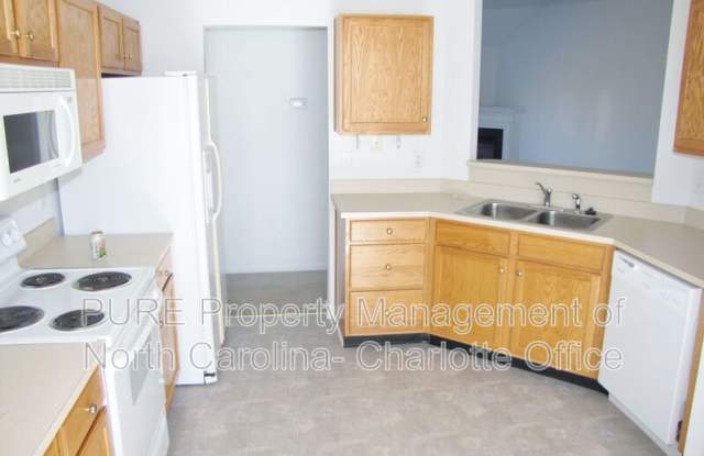 2910 Bridgeville Lane photos photos