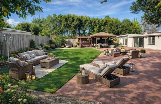 5719 Beckford - 5719 Beckford Avenue, Los Angeles, CA 91356