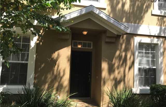 533 Climbing Ivy Ct., Great 3/2.5 TH 2 car garage with open floor plan - 533 Climbing Ivy Court, Apopka, FL 32712
