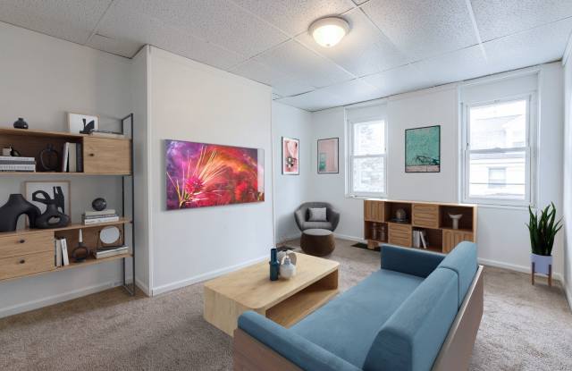 AVAILABLE August – Cute 2 bedroom, 1 bath home w/ easy access to the city! - 828 Freeland Street, Pittsburgh, PA 15210