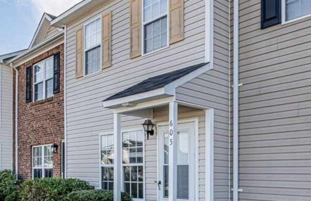 605 Timberlake Trail Gallery 3