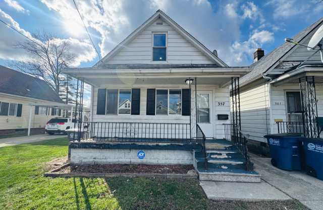 2 Bedroom House with Bonus Room photos photos