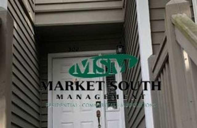 3005 River Drive #302 Gallery 4