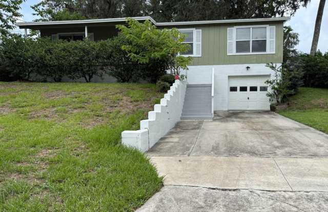 Charming updated 3BR/2BA Home on Quiet Orange Park Cul-de-Sac! photos photos Charming updated 3BR/2BA Home on Quiet Orange Park Cul-de-Sac! photos photos