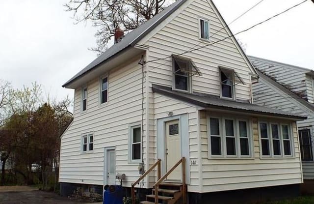 144 Ruth Ave - 144 Ruth Avenue, Syracuse, NY 13210
