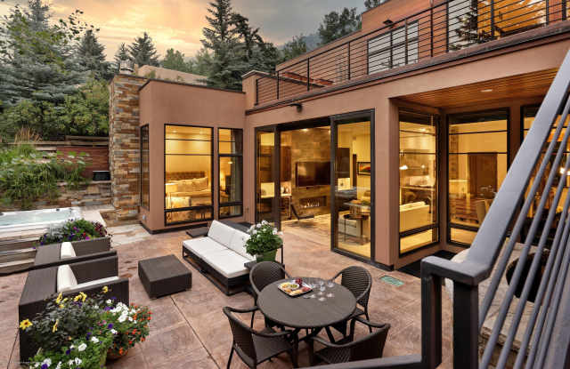 138 W Lupine Drive Gallery 4