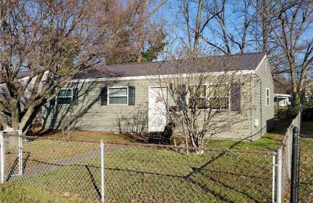 1406 W 39th Street photos photos