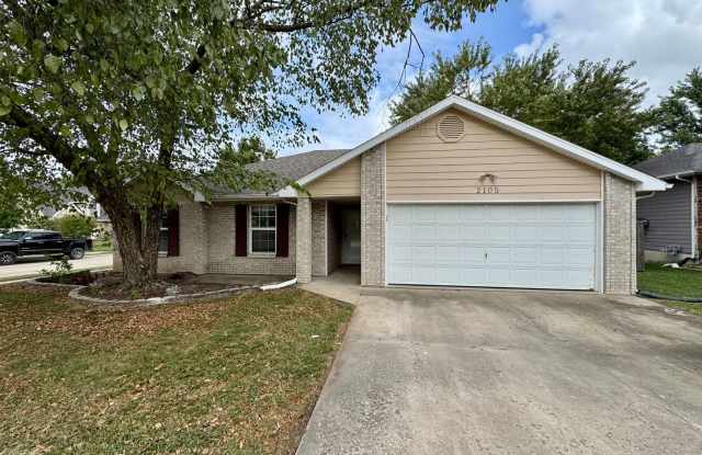 Southeast Columbia Rental Near MU! Gallery 1