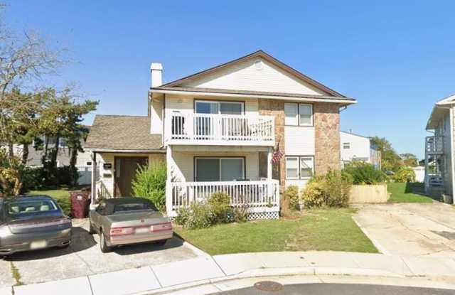 342 Hampshire Dr photos photos