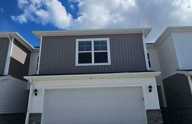 Brand New 3 Bedroom, 2.5 Bathroom Townhouse in Prime Ankeny Location – Available Now photos photos
