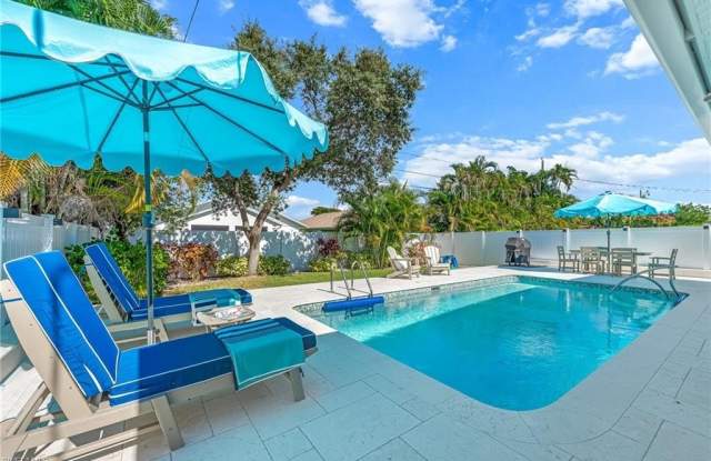 575 101st Ave N photos photos