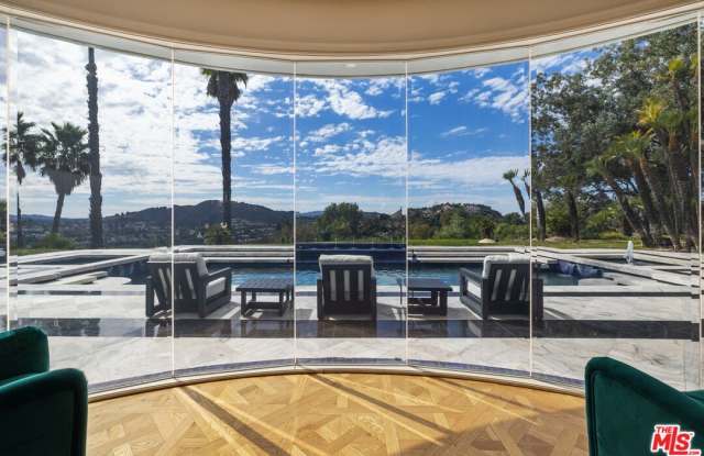 24366 La Masina Ct Gallery 1