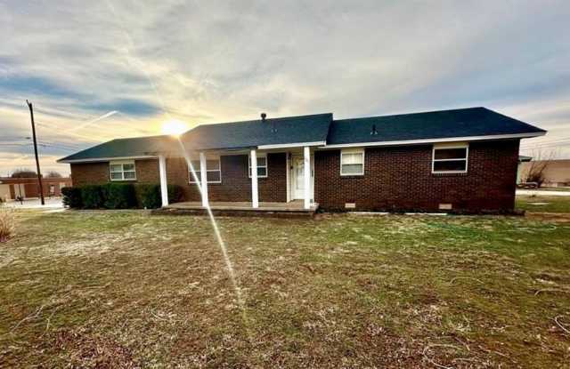 424 W Oklahoma Street photos photos