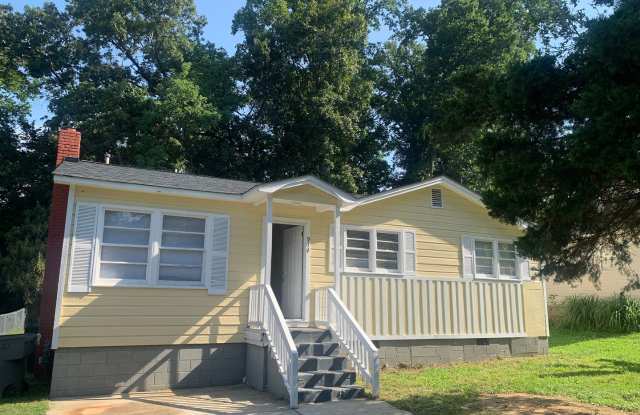 Adorable Three Bedroom Home! photos photos Adorable Three Bedroom Home! photos photos